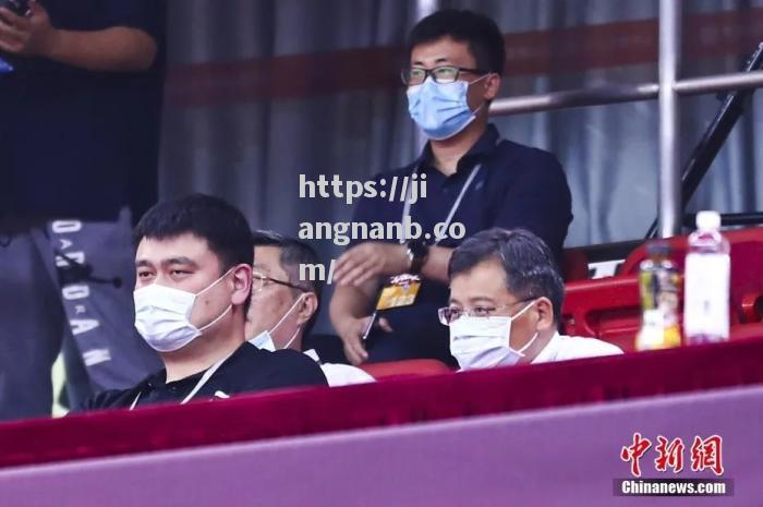 CBA停赛！联盟因新冠疫情再度延期赛事，球迷哀叹无比_疫情情况下今年cba联赛赛制
