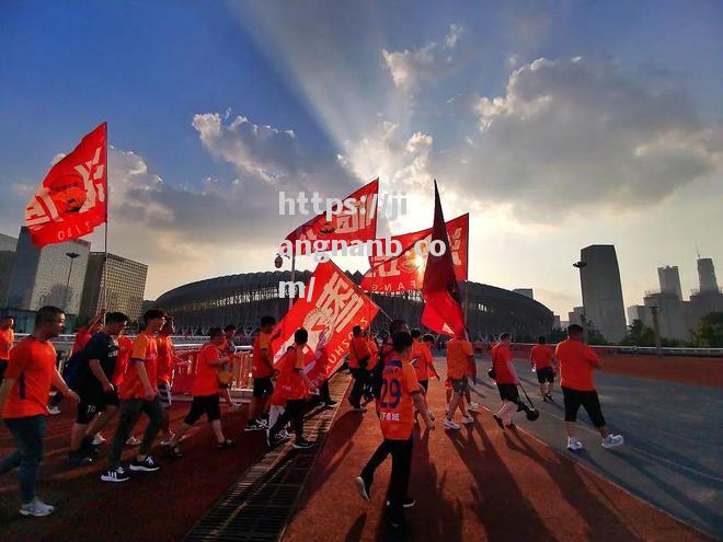 建业主场迎战申花，球队备战备受瞩目