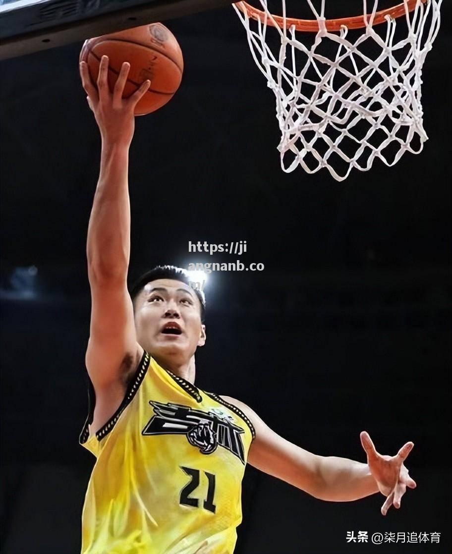 吉林队内线大闸伤退，关键时刻失去控制