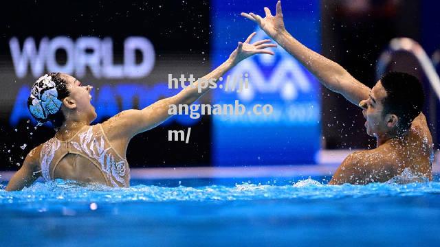 澳大利亚运动员勇夺花样游泳金牌